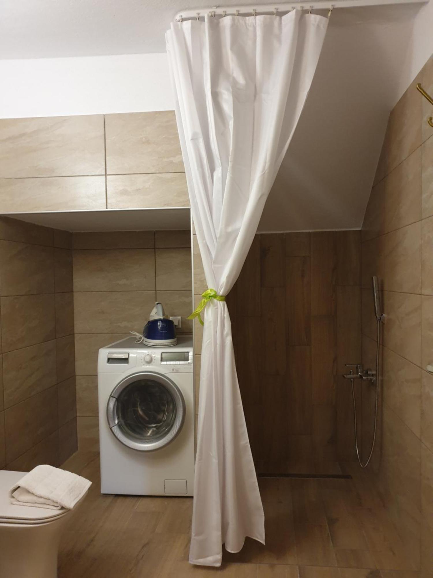 Holiday home Geomelia Guest 1 & Geomelia Guest 2 *